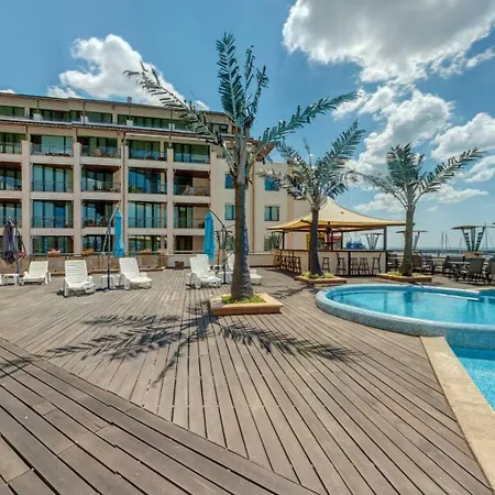 Marina Lejlighedshotel