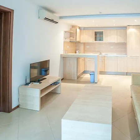 Marina Apartmanhotel