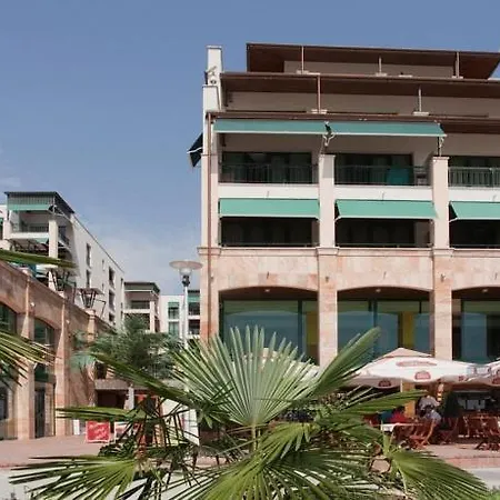 Marina Apartmanhotel