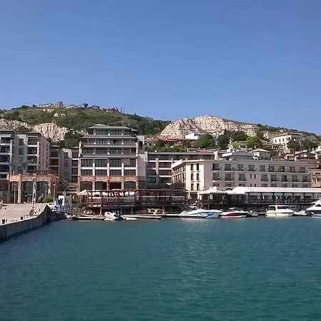 Apartmanhotel Marina 3*