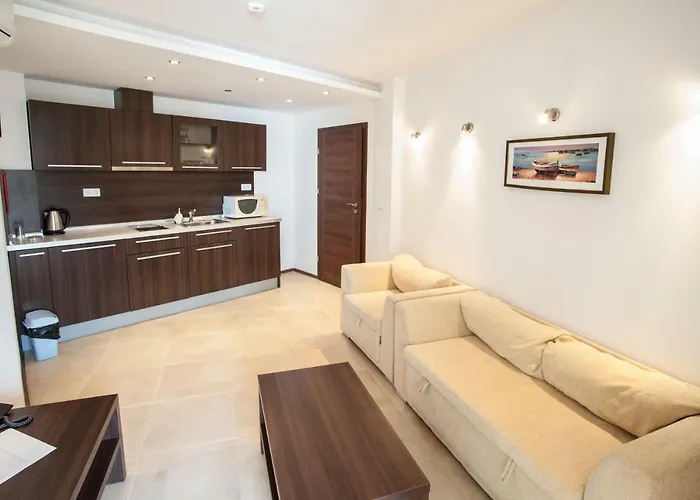 Marina Lejlighedshotel