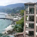 Marina Aparthotel