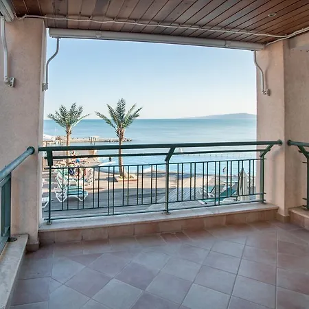 Aparthotel Marina