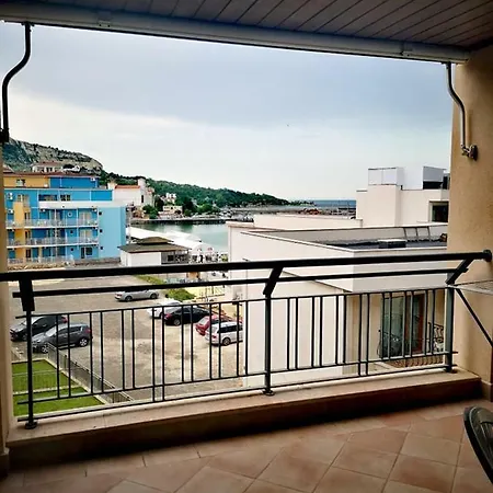 Aparthotel Marina