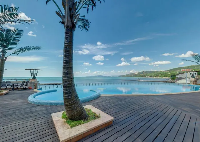 Aparthotel Marina 3*