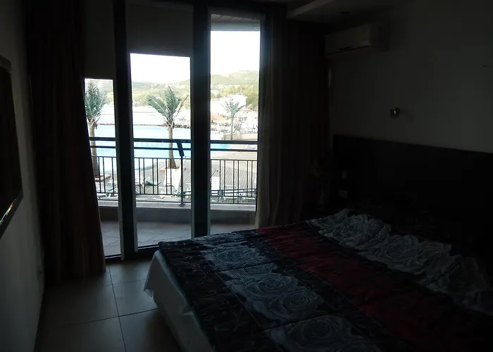 Aparthotel Marina Balchik