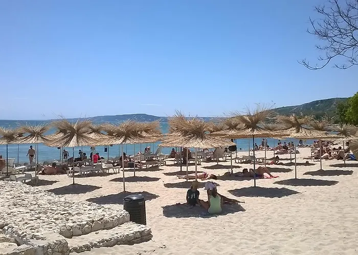 Marina Aparthotel Balchik